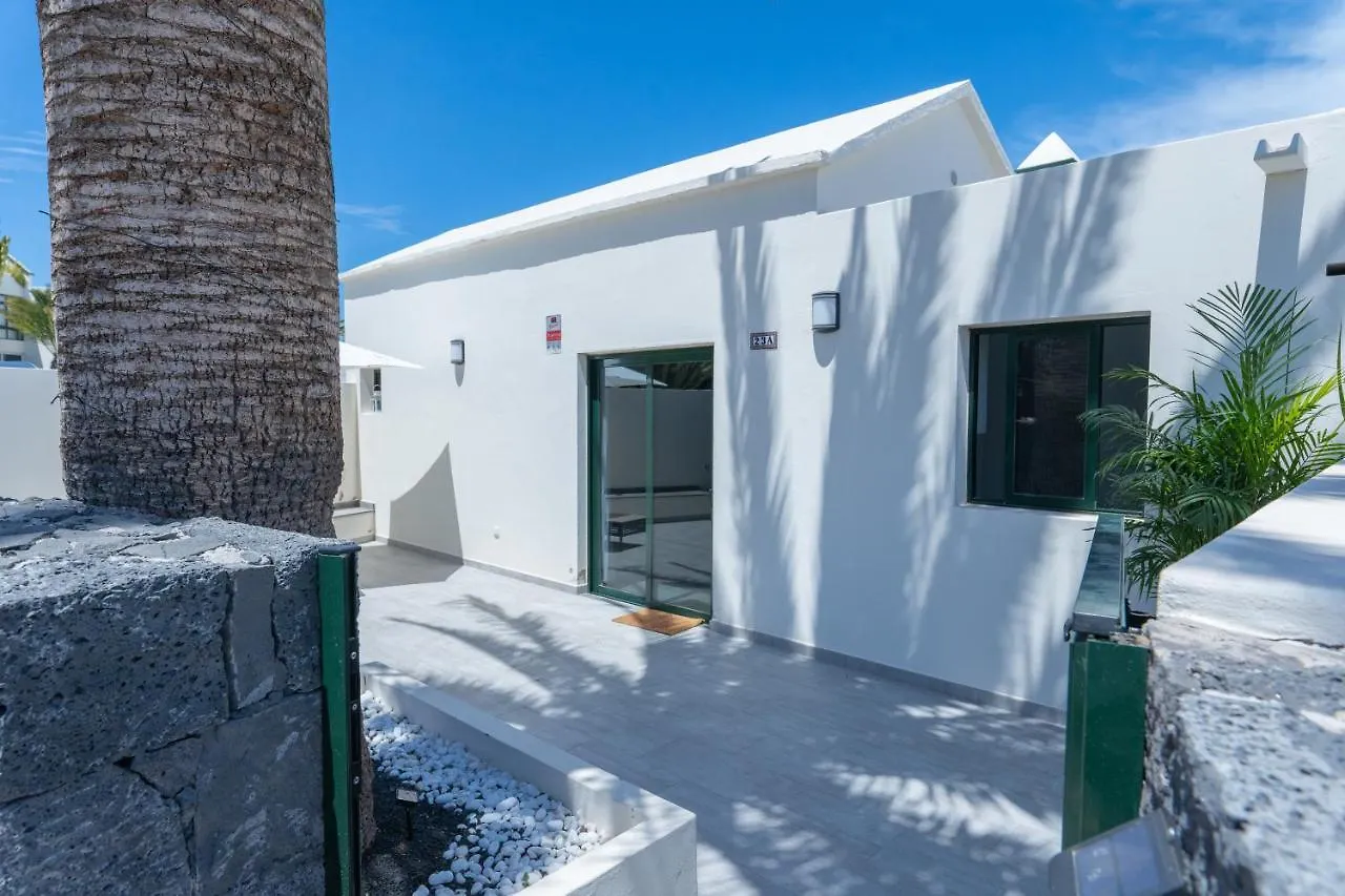 Casa a primera linea de mar Costa Teguise 0*,  Spagna